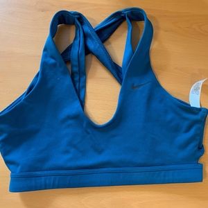 Nike Light Support Sports Yoga Bra - M